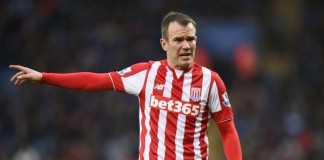⁠⁠⁠Aston Villa Gelar Negosiasi Dengan Stoke City Terkait Whelan