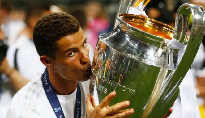 Luar Biasa, Inilah 9 Trofi Yang Diraup Ronaldo Dalam 372 Hari Luar Biasa, Inilah 9 Trofi Yang Diraup Ronaldo Dalam 372 Hari