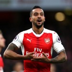 Libur Liga, Walcott Ajak Keluarganya Bersantai di Prancis