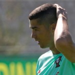 Aneh, Ronaldo Ganti Foto Profil Berseragam Portugal