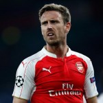 Monreal Tak Ingin Posisinya di Arsenal Digeser Pemain Lain